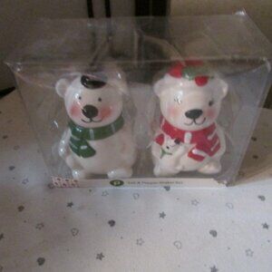 Holiday Bear Salt & Pepper Shaker Set